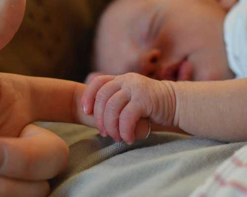 试管婴儿费用解析:一代、二代、三代技术与成功率